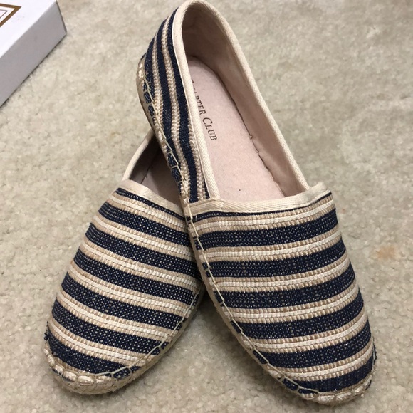 Flat Espadrilles with white/blue stripes - Picture 8 of 9